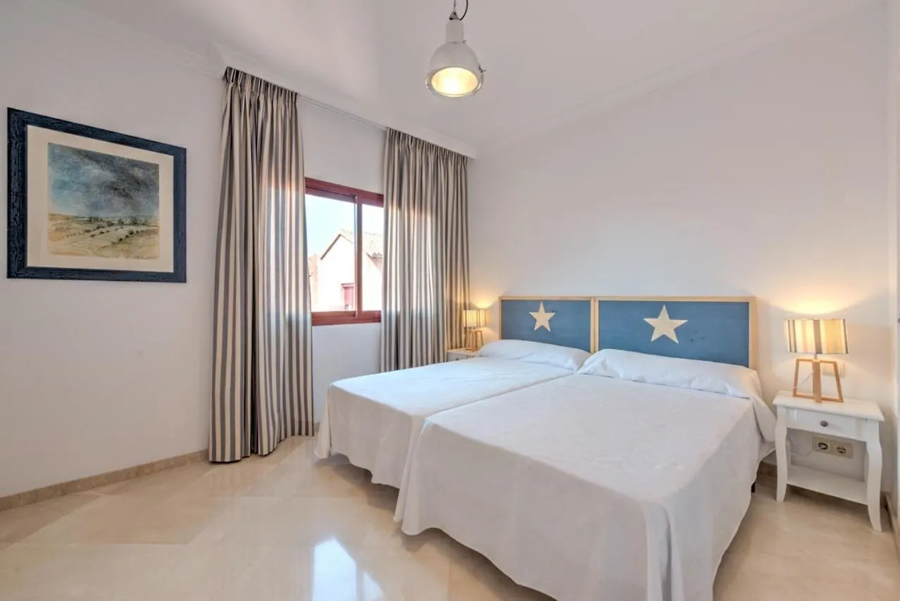 Luxury Penthouse In Jardines De Don Carlos Marbella