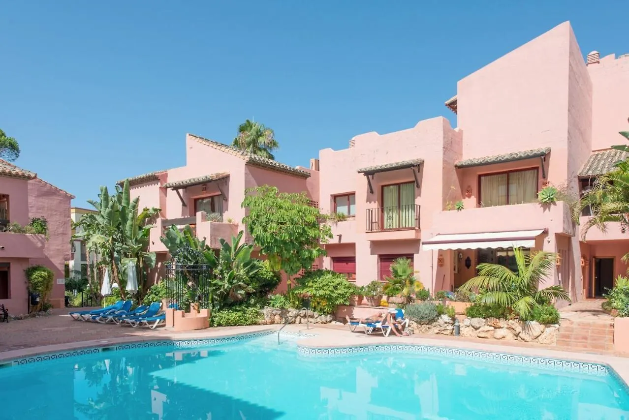 Luxury Penthouse In Jardines De Don Carlos Marbella 0*,